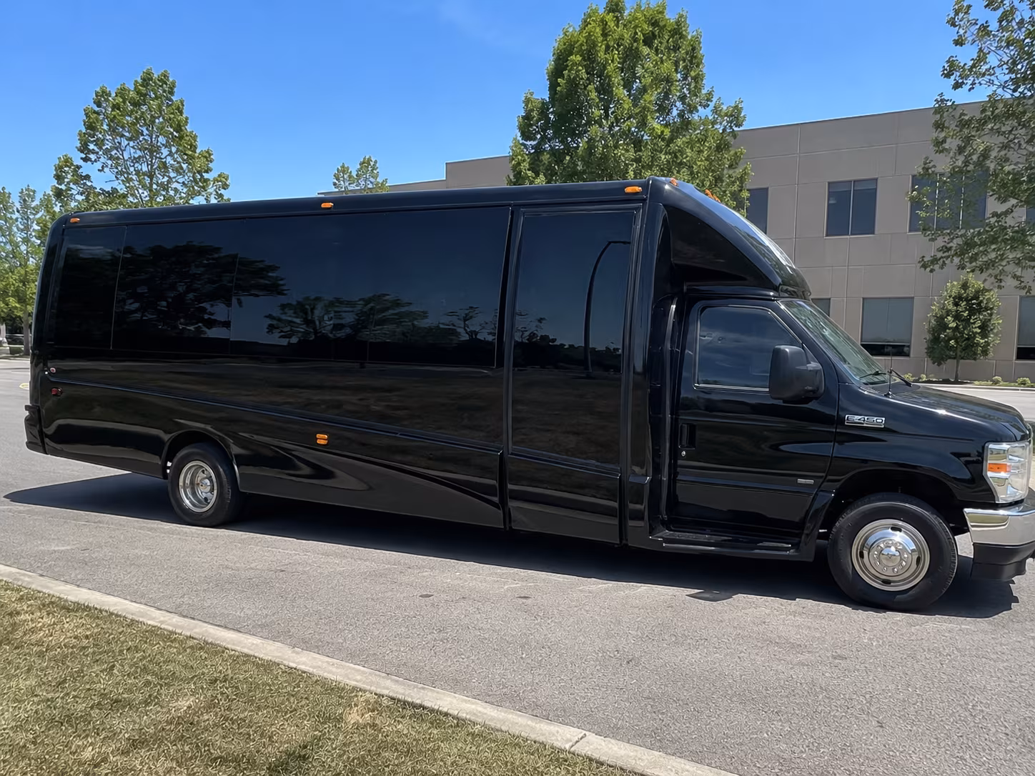 edinburg quinceanera sweet 16 party bus rental