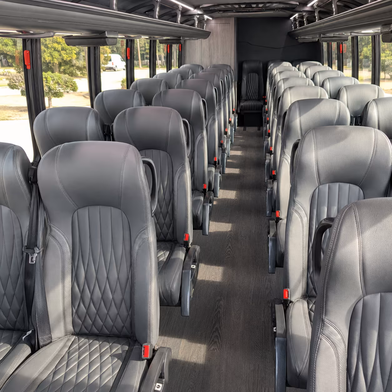 victoria book charter buses for your victoria government or military group