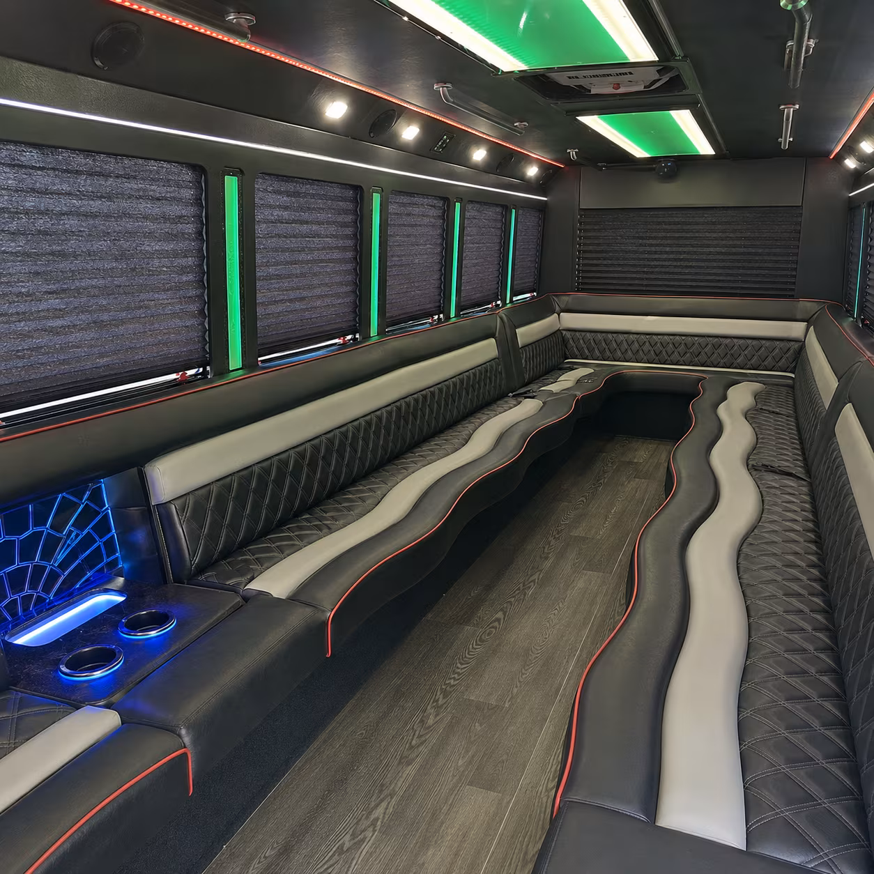 victoria edinburg charter buses