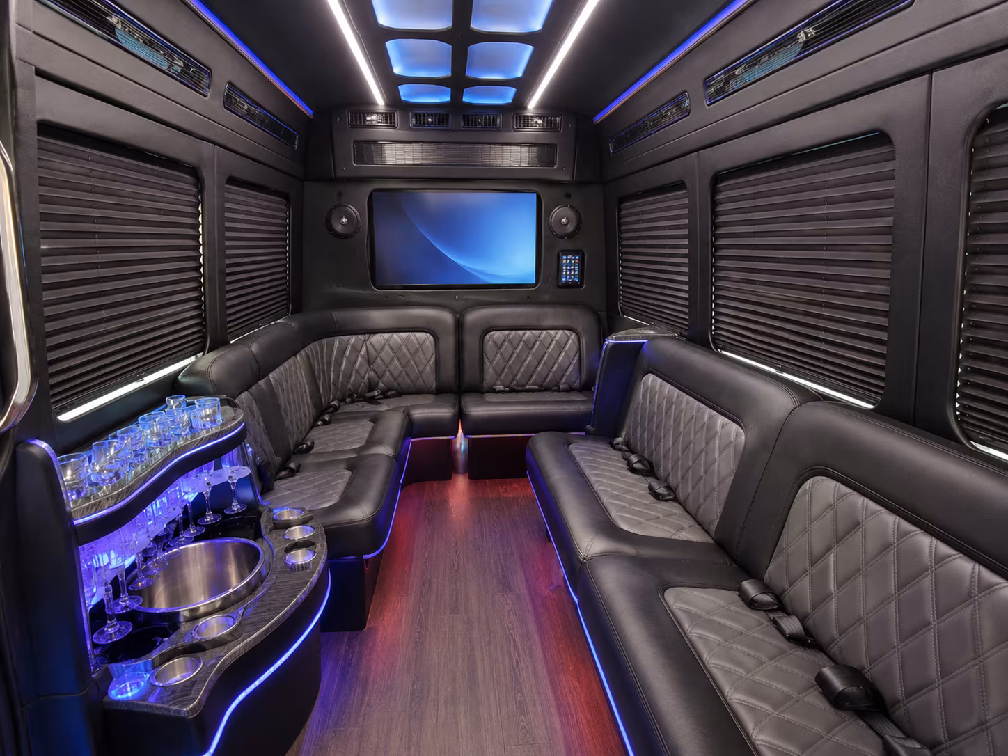 victoria long distance transportation for every group size