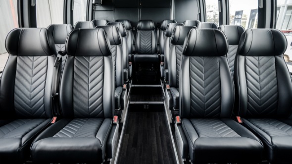 15 passenger minibus rental brownsville