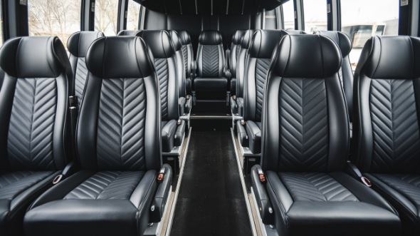 18 passenger minibus rental brownsville